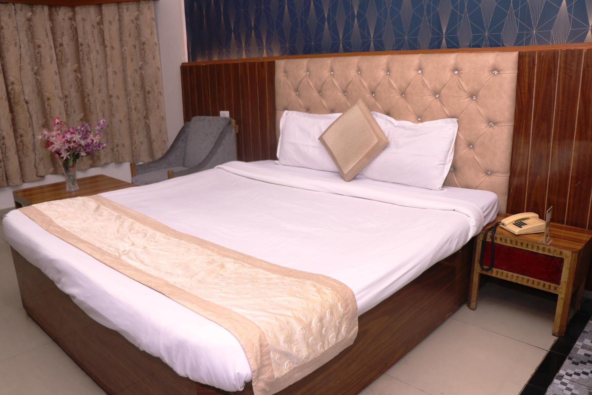 Hotel Samrat International Patna  Bagian luar foto