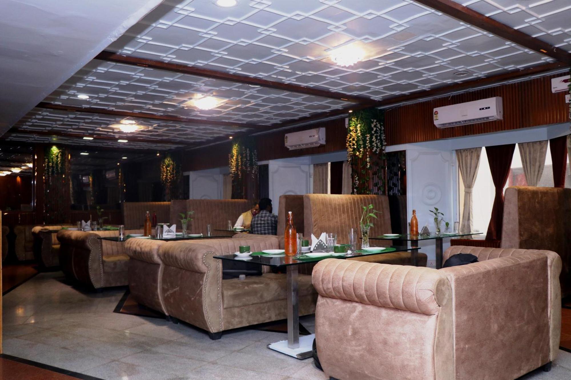 Hotel Samrat International Patna  Bagian luar foto