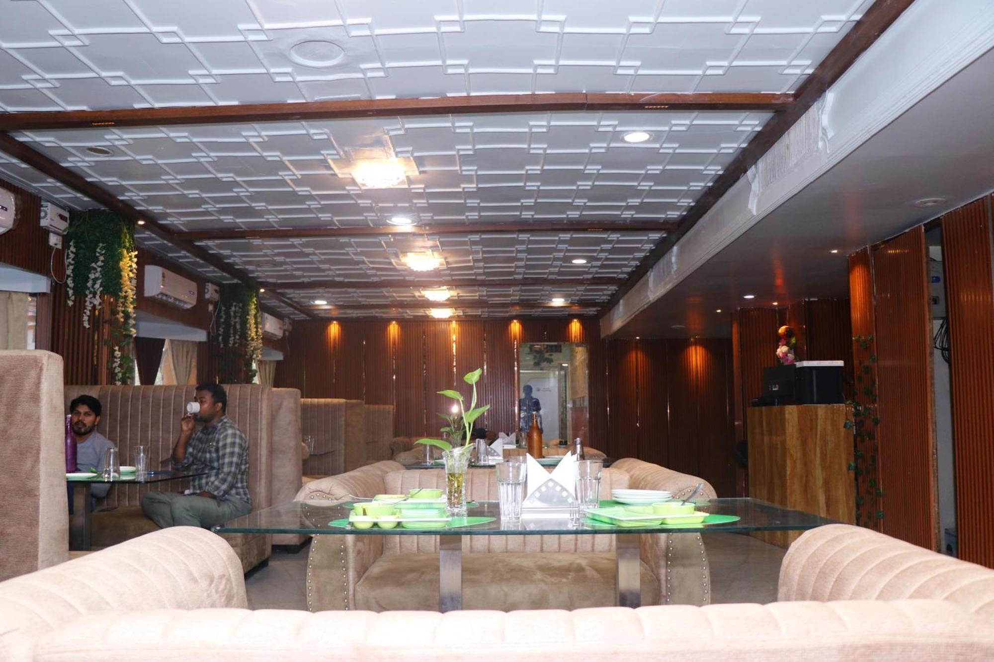 Hotel Samrat International Patna  Bagian luar foto